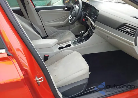 2019 Volkswagen Jetta 1.4T R-Line/1.4T S/1.4T Se from USA, damaged, VIN 3VWC57BU0KM033178